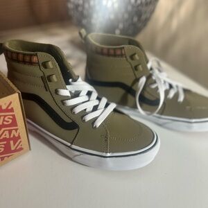 Cozy plaid olive vans